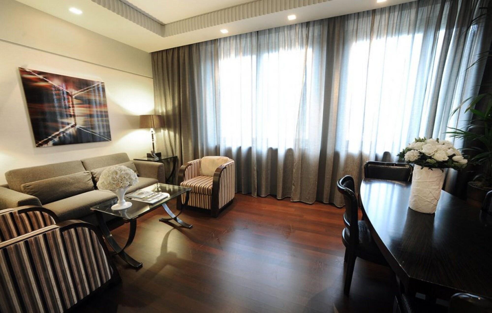 Allegroitalia Golden Palace Turin Exterior foto